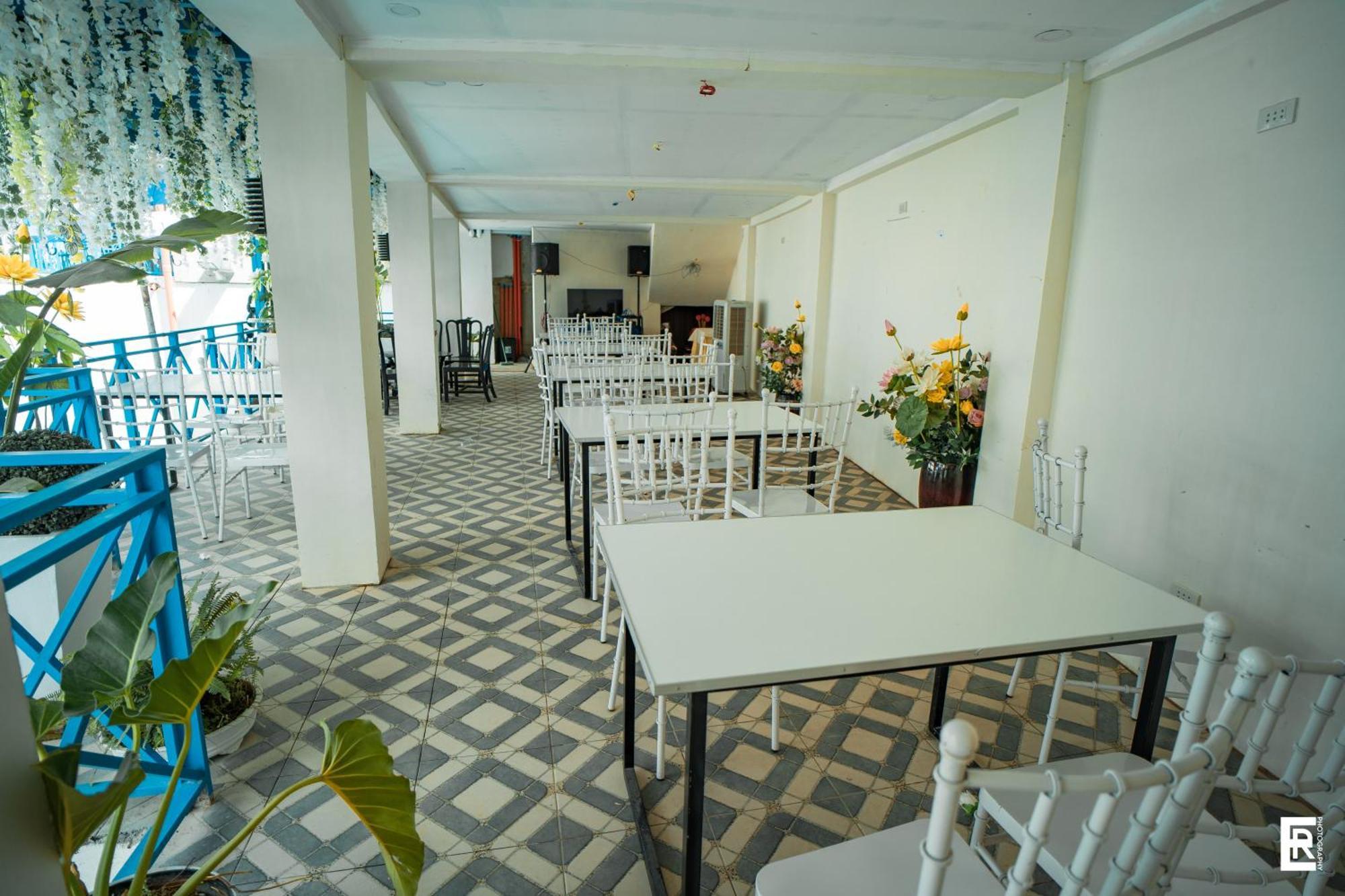 Bernese Resort Hotel Powered By Cocotel Ligao ภายนอก รูปภาพ