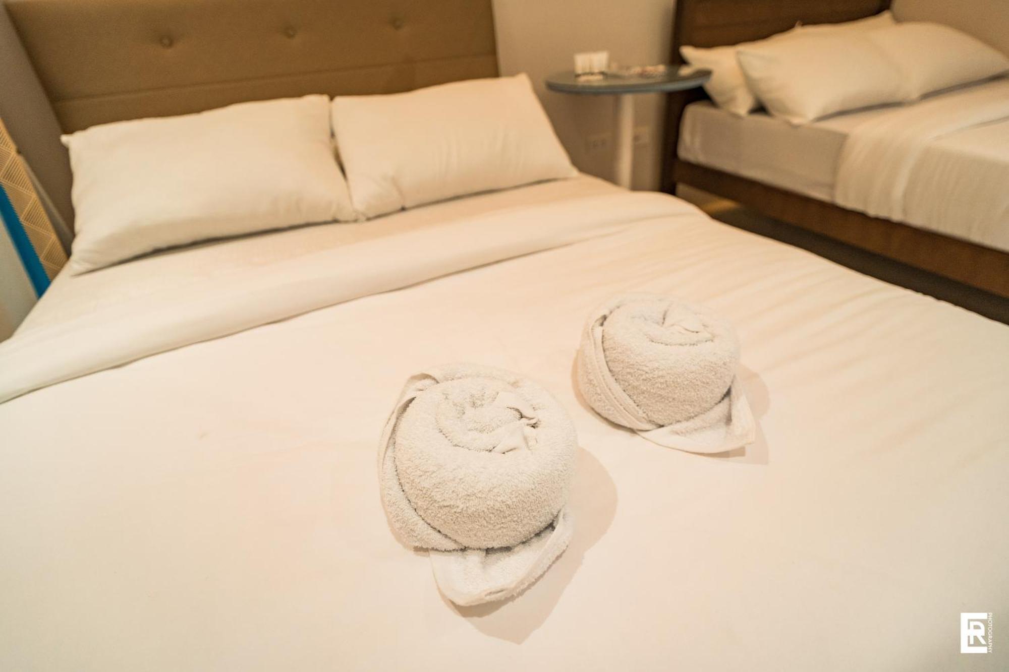 Bernese Resort Hotel Powered By Cocotel Ligao ห้อง รูปภาพ