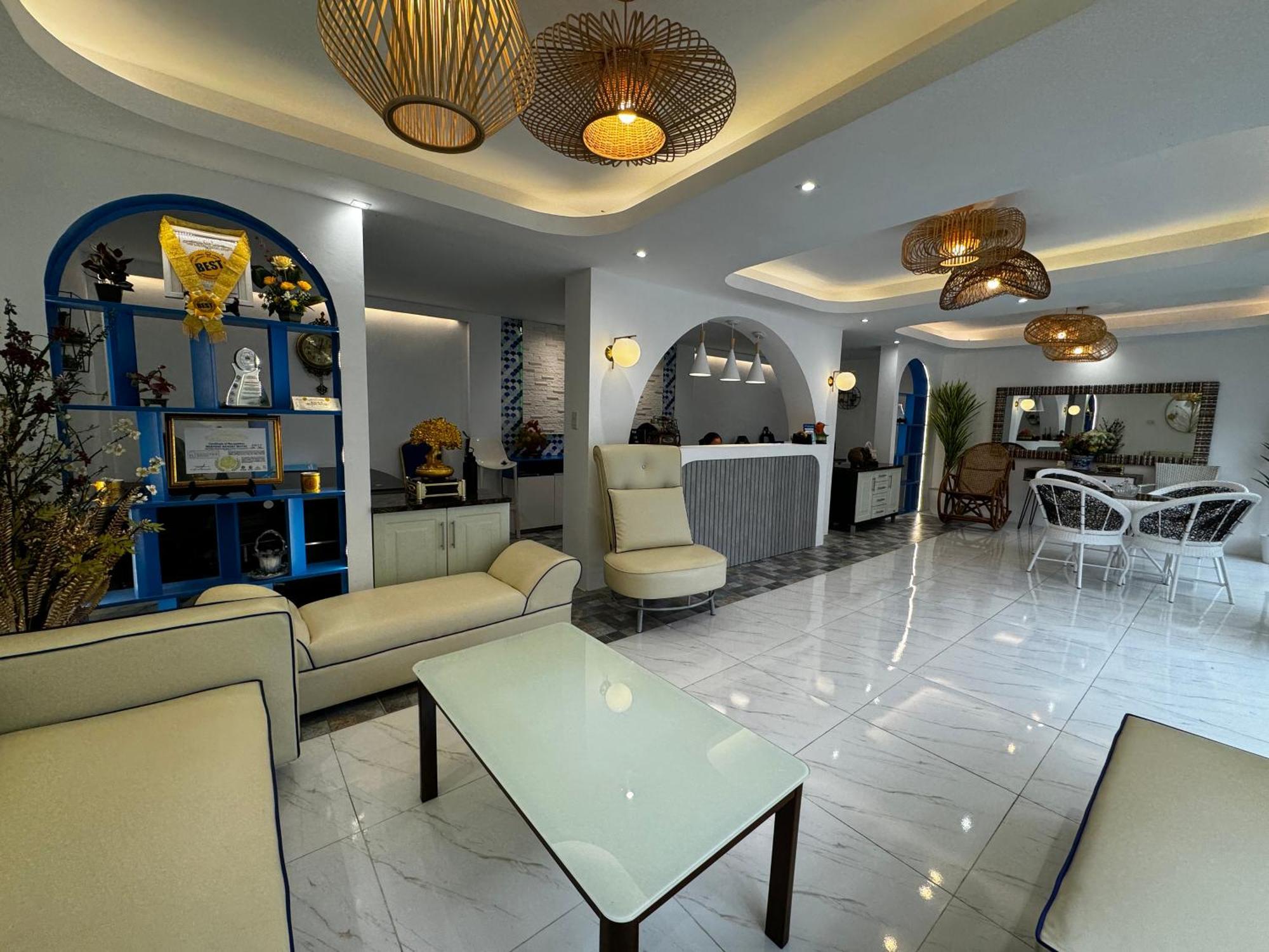 Bernese Resort Hotel Powered By Cocotel Ligao ภายนอก รูปภาพ