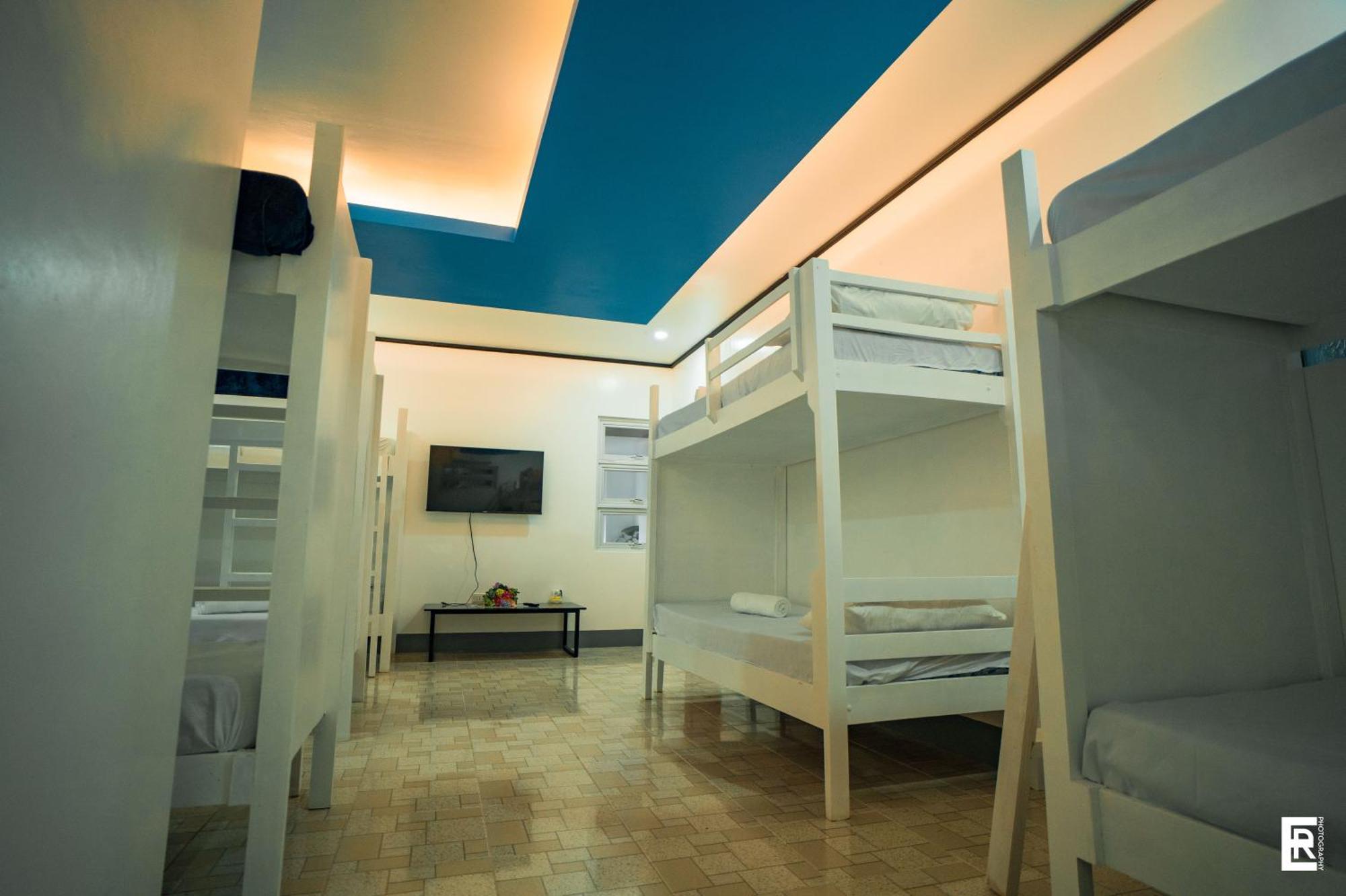 Bernese Resort Hotel Powered By Cocotel Ligao ห้อง รูปภาพ