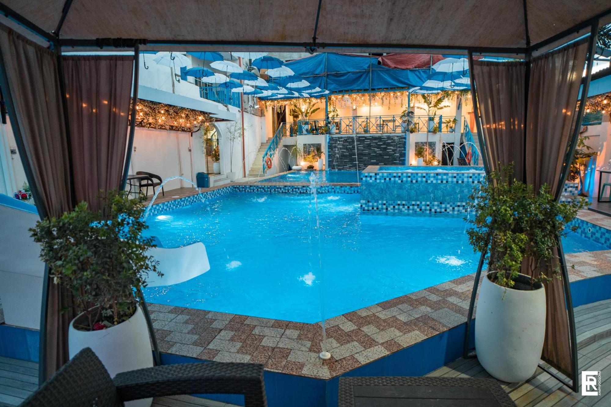 Bernese Resort Hotel Powered By Cocotel Ligao ภายนอก รูปภาพ